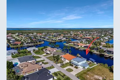 2717 SW 38th St, Cape Coral, FL 33914 - Photo 4