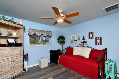 1306 SW 4th Pl, Cape Coral, FL 33991 - Photo 26