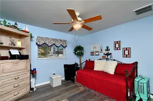 1306 SW 4th Pl, Cape Coral, FL 33991 - Photo 26