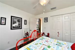 1306 SW 4th Pl, Cape Coral, FL 33991 - Photo 24