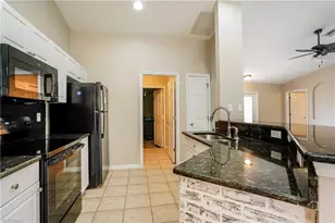 1535 SE 42nd Terrace, Cape Coral, FL 33904 - Photo 6
