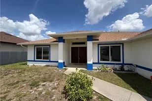 1417 NE 4th Pl, Cape Coral, FL 33909 - Photo 1