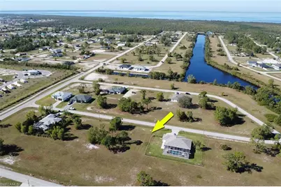 4345 NW 35th Ave, Cape Coral, FL 33993 - Photo 4