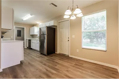 284 Grove Rd, Venice, FL 34293 - Photo 4