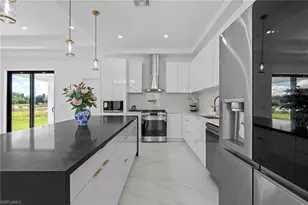 184 Pembroke St, Lehigh Acres, FL 33974 - Photo 12