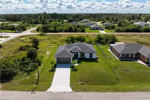 184 Pembroke St, Lehigh Acres, FL 33974 - Photo 34