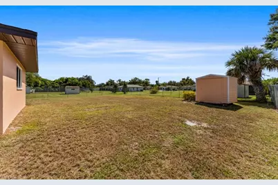 22511 Utica Ave, Port Charlotte, FL 33980 - Photo 18