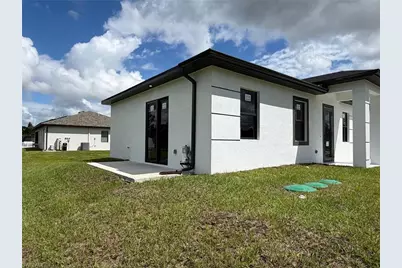 1300 W 10th St, Lehigh Acres, FL 33972 - Photo 8