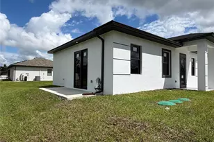 1300 W 10th St, Lehigh Acres, FL 33972 - Photo 8