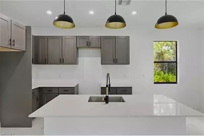 2509 52nd St W, Lehigh Acres, FL 33971 - Photo 4