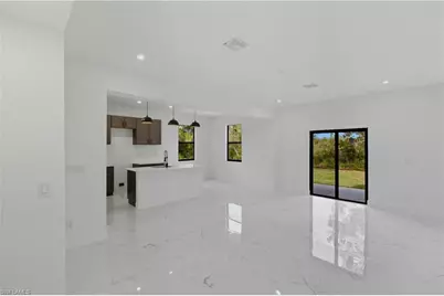 2509 52nd St W, Lehigh Acres, FL 33971 - Photo 10