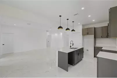 2509 52nd St W, Lehigh Acres, FL 33971 - Photo 8