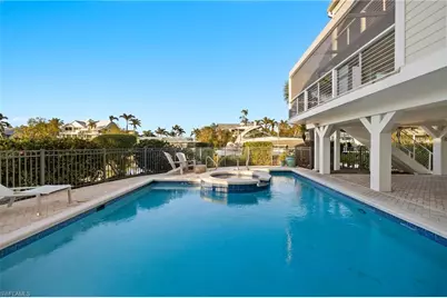 1290 Bay Dr, Sanibel, FL 33957 - Photo 32