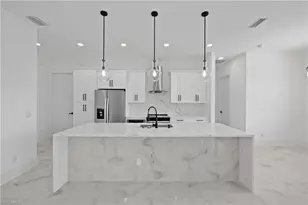 417 Tropicana Parkway W, Cape Coral, FL 33993 - Photo 6