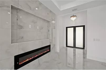 417 Tropicana Pkwy W, Cape Coral, FL 33993 - Photo 4