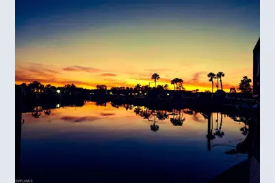 5563 Sir Walter Way, North Fort Myers, FL 33917 - Photo 4