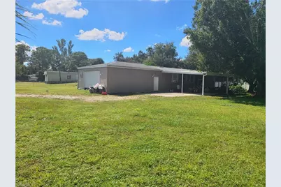 2463 Laurel Ln, North Fort Myers, FL 33917 - Photo 6