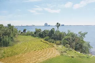 4510 N Key Dr, North Fort Myers, FL 33903 - Photo 14