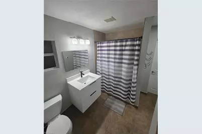 916 Anaconda Ave S, Lehigh Acres, FL 33974 - Photo 14