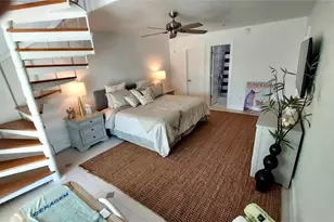 140 Estrellita Dr, Fort Myers Beach, FL 33931 - Photo 10
