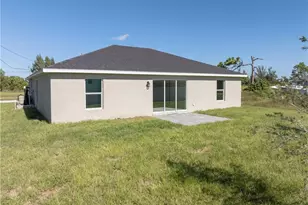 2052 NW 17th St, Cape Coral, FL 33993 - Photo 8