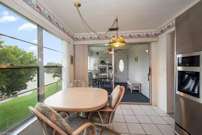 6852 Sandtrap Dr #4, Fort Myers, FL 33919 - Photo 2