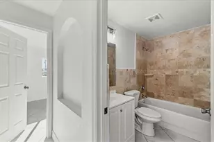 [Address not provided], Cape Coral, FL 33991 - Photo 16