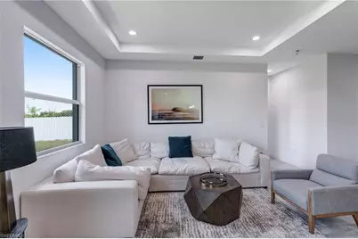 5027 S Peachtree Cir, Labelle, FL 33935 - Photo 8