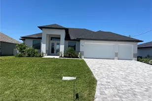 102 SW 36th Pl, Cape Coral, FL 33991 - Photo 1