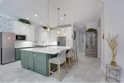 17100 Wrigley Cir, Fort Myers, FL 33908 - Photo 6