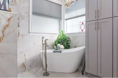 17100 Wrigley Cir, Fort Myers, FL 33908 - Photo 18