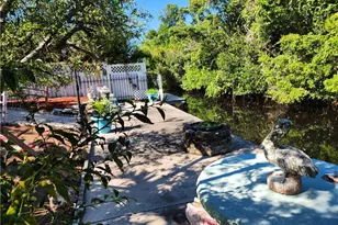 1370 Harbor View Dr, North Fort Myers, FL 33917 - Photo 38