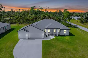 1158 E Benbow Cir, Labelle, FL 33935 - Photo 34