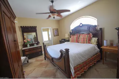 14862 Crescent Cove Dr, Fort Myers, FL 33908 - Photo 18