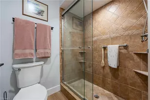 104 Pinebrook Dr, Fort Myers, FL 33907 - Photo 20