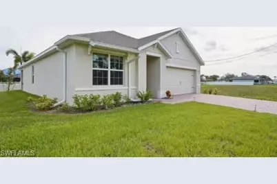 1009 Jacaranda Pkwy E, Cape Coral, FL 33909 - Photo 22
