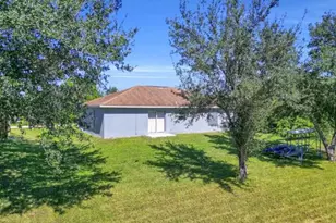 3203 38th St W, Lehigh Acres, FL 33971 - Photo 10