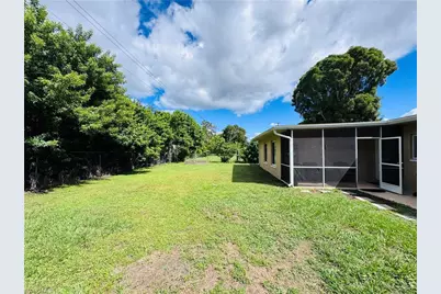 141 SW 48th Ter, Cape Coral, FL 33914 - Photo 32