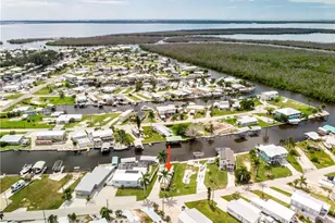 3851 Coconut Dr, Saint James City, FL 33956 - Photo 12