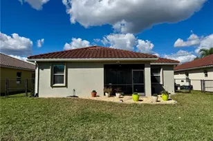 2536 Laurentina Ln, Cape Coral, FL 33909 - Photo 18