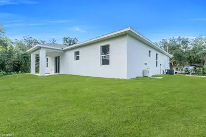 2003 E 14th St, Lehigh Acres, FL 33972 - Photo 6