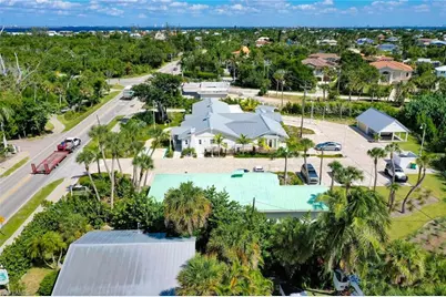 1025 Periwinkle Way, Sanibel, FL 33957 - Photo 6