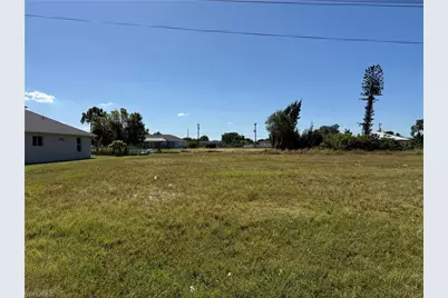 118 SW 31st Ter, Cape Coral, FL 33914 - Photo 1