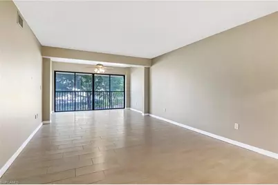 7430 Lake Breeze Dr #206, Fort Myers, FL 33907 - Photo 8