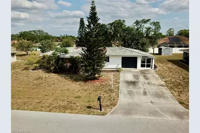 320 Hollywood St, Lehigh Acres, FL 33936 - Photo 1
