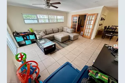 320 Hollywood St, Lehigh Acres, FL 33936 - Photo 20