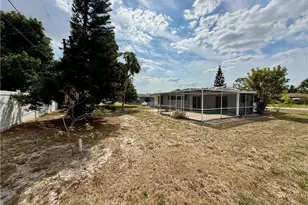 320 Hollywood St, Lehigh Acres, FL 33936 - Photo 40