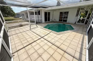 320 Hollywood St, Lehigh Acres, FL 33936 - Photo 38