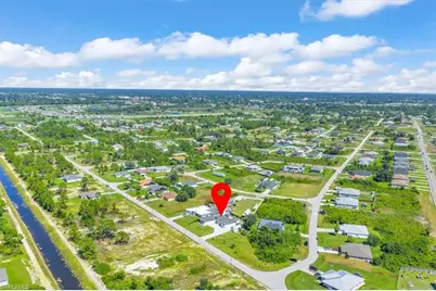 363 Paisley Ave, Lehigh Acres, FL 33974 - Photo 4