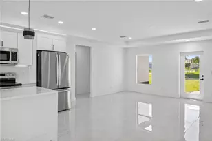 867 Chipley St E, Lehigh Acres, FL 33974 - Photo 10